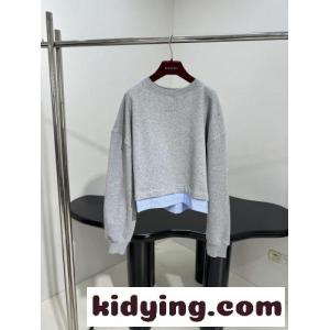 お洒落 クルーネック スウェットシャツ グッチ コピー Tシャツ コピー レディースkid26v4zWne