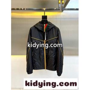 上品 カジュアル グッチ ブランド コピー ジャケット コピー GG フード付き ブルゾン ブラックkid26G1rW5v