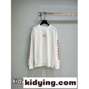 バレンシアガ コピー Tシャツ コピー シンプル ストリート ロゴプリント 長袖Tシャツkid26r8nGbC