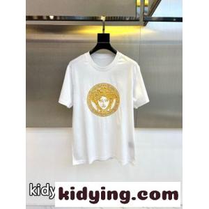 目を引く 刺繍入り 半袖Tシャツ ヴェルサーチ コピーブランドェ Tシャツ 偽物 コットン ホワイトkid26Tzu8ba