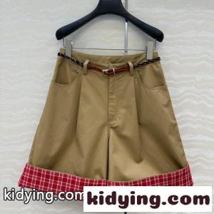 洗練された ゆったり ショートパンツ ミュウミュウ コピーブランド パンツ コピー カーキkid26LHH15j