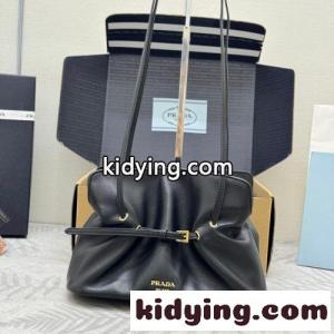 プラダ コピー ダダ スモール ナッパレザー バッグ スーパーコピー1BG586 ブラックkid2609na8j