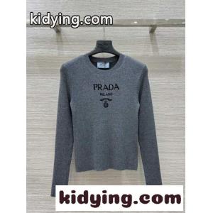 定番 ロゴ入り クルーネック トップス プラダ コピー セーター 偽物 グレーkid26ryGj0r