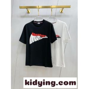 お洒落 目を引く モンクレール ブランド コピー Tシャツ 偽物 コットンロゴTシャツkid26W9H5Tf