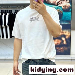 お洒落 バックプリント バレンシアガ コピー Tシャツ 偽物 半袖トップス ホワイトkid26191j4j