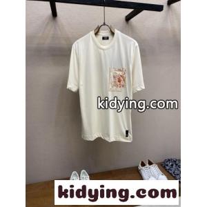 お洒落 定番 クルーネック 半袖Tシャツ フェンディ ブランド コピー Tシャツ 偽物 コットン ベージュkid2681DWre