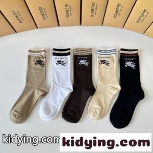 おしゃれ ロゴ入り バーバリー スーパーコピー 靴下 偽物 合わせやすい 5足セット ソックスkid26CGPTnq