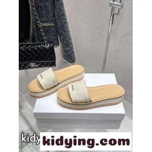 厚底でスタイルアップ♪ディオール コピー Dway プラットフォームスライド スーパーコピーkid26rCGrOv