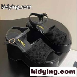 【上品で愛らしい足元】chanel コピーブランド CCロゴ メッシュ厚底サンダル コピー ブラックkid26biST5D