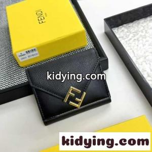 人気 コンパクト 三つ折り財布 フェンディ コピー 財布 スーパーコピー ウォレット ブラックkid26Hj8ruq