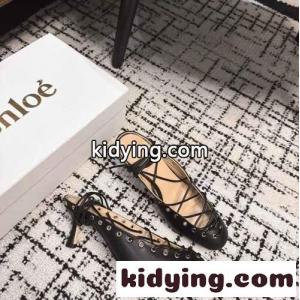 注目される 大人気 CHLOÉ GHILLIESパンプス スーパーコピー ブラックkid26ObmCeu