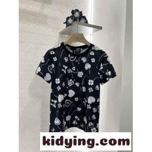 遊び心のある プリント 半袖Tシャツ シャネル コピーブランド Tシャツ コピー コットン ブラックkid2605LLTf