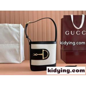 gucci コピー 73 スモール バケットバッグ グッチ コピー バッグ スーパーコピー 833665 キャンバス＆レザーkid26mO1fue