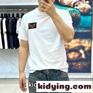 シンプル 合わせやすい 半袖Tシャツ フェンディ スーパーコピー Tシャツ コピー クルーネック ホワイトkid26zuSzuq