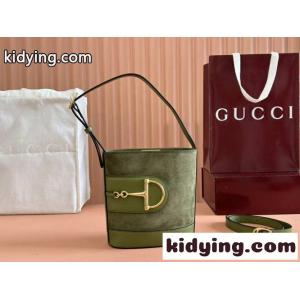 gucci スーパーコピー 73 スモール バケットバッグ スエード グッチ スーパーコピー バッグ スーパーコピー 833665 グリーンkid26OD4bii