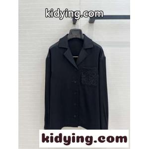 洗練された パジャマ ブラウス ロエベ コピー シャツ コピー レディース トップス ブラックkid26jOXXzu