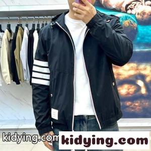 カジュアル フード付きジャケット トムブラウン コピーブランド ジャケット コピー ブラックkid2651bG5n
