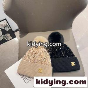 可愛い お洒落 スパンコール ニットキャップ シャネル コピー キャップ 偽物 ボンボン付きkid26vK15re