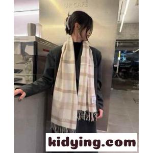 チェック柄 お洒落 飽きのこない ロエベ コピー スカーフ コピー カシミヤ マフラーkid26n8HzWj
