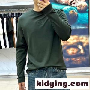 シンプル 合わせやすい クルーネック 長袖Tシャツ フェンディ コピーブランド Tシャツ コピー グリーンkid26feae4D