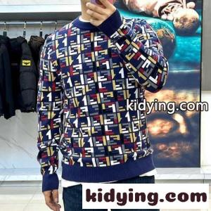 存在感抜群 FFロゴ 総柄 トップス フェンディ スーパーコピー セーター コピー クルーネック ネイビーkid26fSnWTr