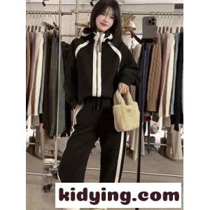 ロエベ コピーセットコピー 2点セット トップス ズボン カジュアル 運動服 フード付き ゆったり 多色可選kid26Xreaau