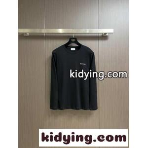 シンプル ロゴ 長袖Tシャツ モンクレール ブランド コピー Tシャツ コピー ブラックkid26LH1Xzu