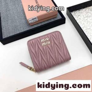 マテラッセレザー コンパクト財布 ミュウミュウ コピー 財布 コピー ピンクkid26LHfiOr