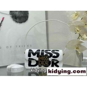 クリスチャン・ディオール コピー バッグ コピー Miss dior コピー フラップバッグ ホワイトkid26qC0fCi