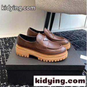 人気 定番 レザー ローファー プラダ ブランド コピー シューズ コピー レディースシューズ ダークブラウンkid26TL1Lfi