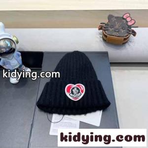 定番 おしゃれ 合わせやすい ニットキャップ モンクレール ブランド コピー キャップ 偽物 ブラックkid2699neSn