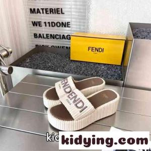 ラフィア フラットフォームサンダル フェンディ コピー サンダル スーパーコピーkid26XvGnau