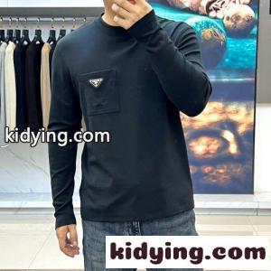 トライアングルロゴ ポケット付 長袖Tシャツ プラダ コピー Tシャツ 偽物 コットン ブラックkid26L9r4fi