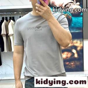 アルマーニ ブランド コピー Tシャツ 偽物 シンプル ロゴ クルーネック 半袖Tシャツ グレーkid26GbaaCu