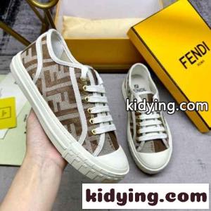 フェンディ コピーブランド スニーカー スーパーコピー FFキャンバス ロートップスニーカーkid26auKDSj
