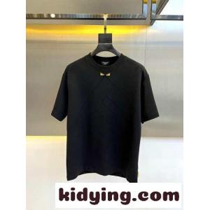 カジュアル ゆったり クルーネック Tシャツ フェンディ コピーブランド 半袖Tシャツ コピー ブラックkid26jOPL5v