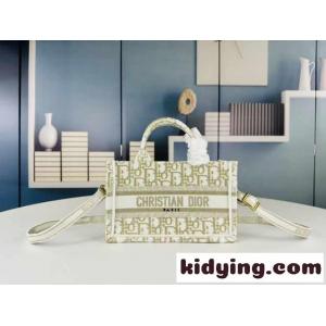 オブリーク クリスチャン・ディオール コピー バッグ コピー dior コピー Book Tote バッグ ミニkid26WLbSnq