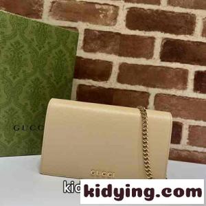 シンプル チェーン ウォレット グッチ ブランド コピー バッグ コピー 772643 ベージュkid26G59X9r