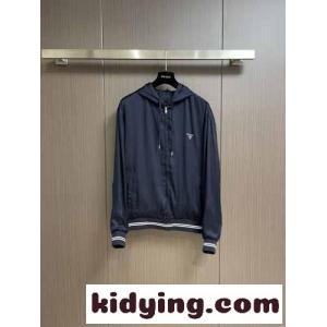 シルク フーディージャケット プラダ ブランド コピー ジャケット コピー ネイビーkid26G5DSjy