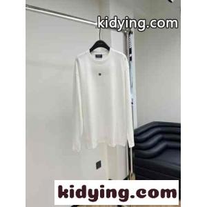 シンプル ロゴ ゆったり 長袖Tシャツ シャネル ブランド コピー Tシャツ 偽物 ホワイトkid26SnaSnu