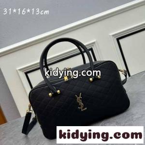 YSL リヤ ダッフルバッグ イヴ・サンローラン コピーブランド バッグ コピー 大容量 ブラックkid26ieiG5D