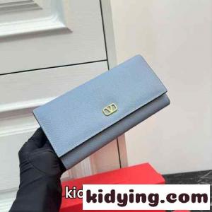 ヴァレンティノ ブランド コピー 財布 コピー Vロゴ シグネチャー グレインカーフスキン 長財布 ブルーkid26O9vyKD