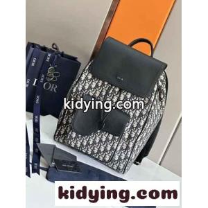 dior コピー サドルバックパック 洗練された 大容量 クリスチャン・ディオール コピー バッグ コピーkid260P5zOD