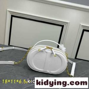 dior スーパーコピー CD SIGNATURE オーバルカメラバッグ クリスチャン・ディオール スーパーコピー バッグ コピー ホワイトkid26KXTbOD