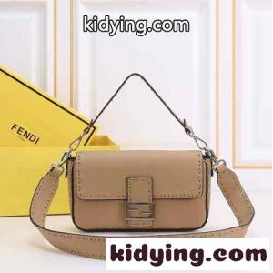 定番 人気 fendi スーパーコピー フェンディ スーパーコピー ハンドステッチ ミディアム バゲットバッグ コピーkid26rWD4zi