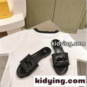 人気 バゲット レザー スライド フェンディ ブランド コピー サンダル スーパーコピー ブラックkid26P9neuq