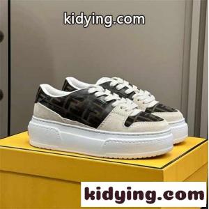 フェンディ コピー マッチ キャンバススニーカー スーパーコピー スタイルアップ 人気 厚底kid264byKvC
