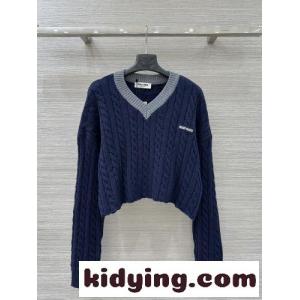 スタイリッシュ Vネック クロップド ケーブル編み ミュウミュウ コピー セーター コピー ネイビーkid26CCOXPn