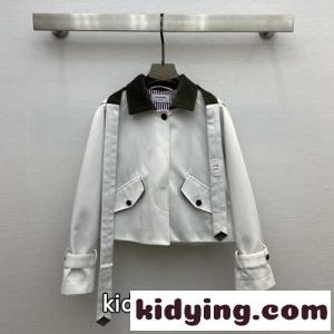 フード取り外し可 クロップ丈 カーコート トムブラウン スーパーコピー ジャケット コピー ホワイトkid26fiWLru