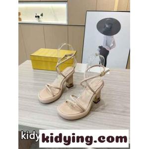 人気 シンプル フェンディ コピー バゲットサンダル コピー レディース ベージュkid26umSnue